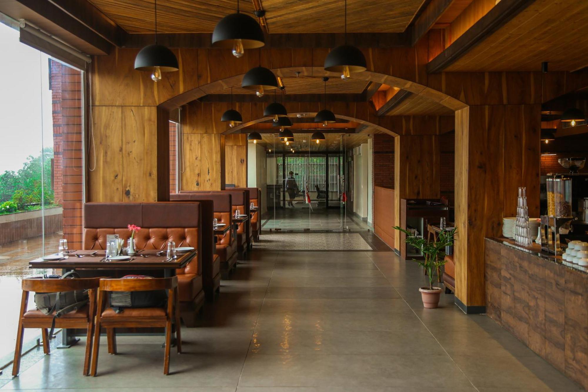 Oro Montana Hotels And Resort Gangtok Exterior foto